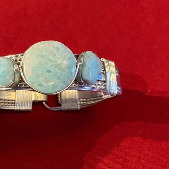 Bangle Bracelet in silver tone with light blue accents - Picture 3 of 6